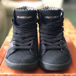 Rocket Dog women’s black sneakers